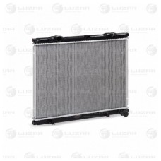 Радиатор охлаждения Kia Sorento 2,5D МКПП 02- LRc KISo02150