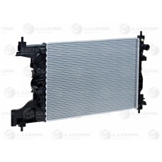Радиатор охлаждения Chevrolet Cruze 09- 1.6 МКПП Luzar LRc 0551